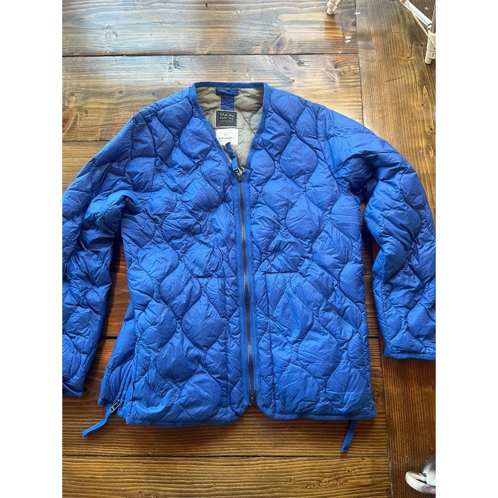 Taion V Neck Zip Jacket Blue Onion Quilted Down Puffer TAION-101ALSZML-1 Mens M